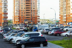 Вам тут не место. Машин в городе становится больше. А парковок?