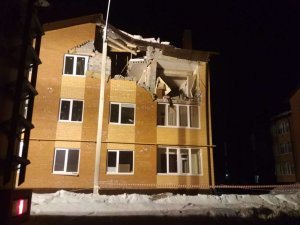 Взрыв бытового газа произошёл ночью в жилом доме в посёлке Северный